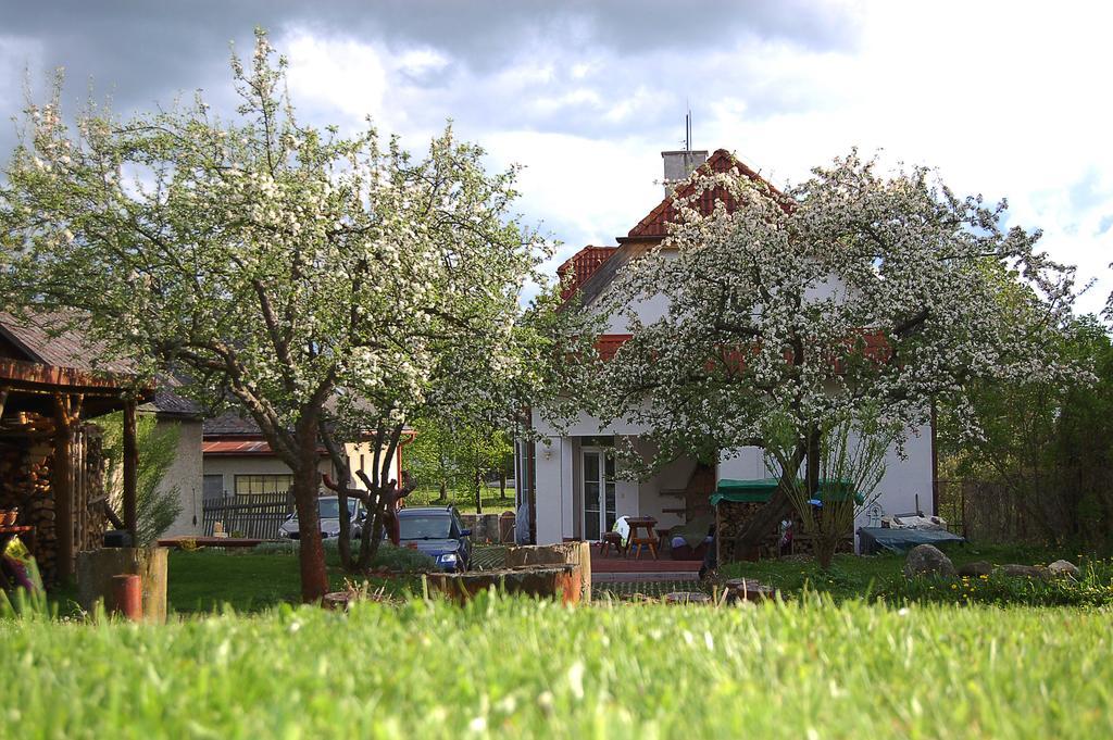 Penzion Belvia Nova Lesna Bagian luar foto